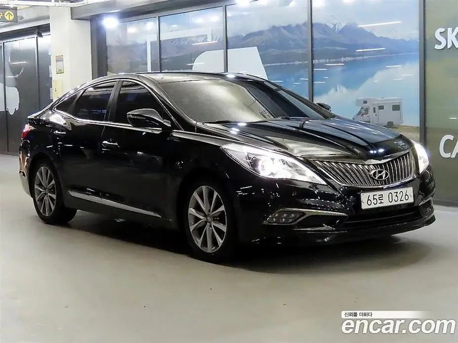 Hyundai Grandeur 2016 3.0 автомат (гидро), фото 1