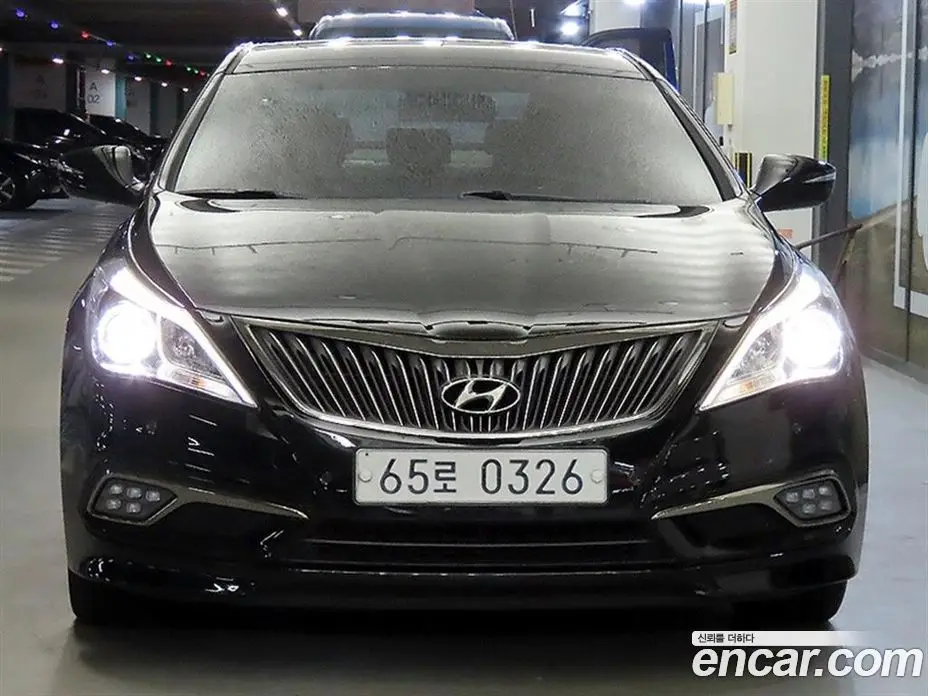 Hyundai Grandeur 2016 3.0 автомат (гидро), фото 2