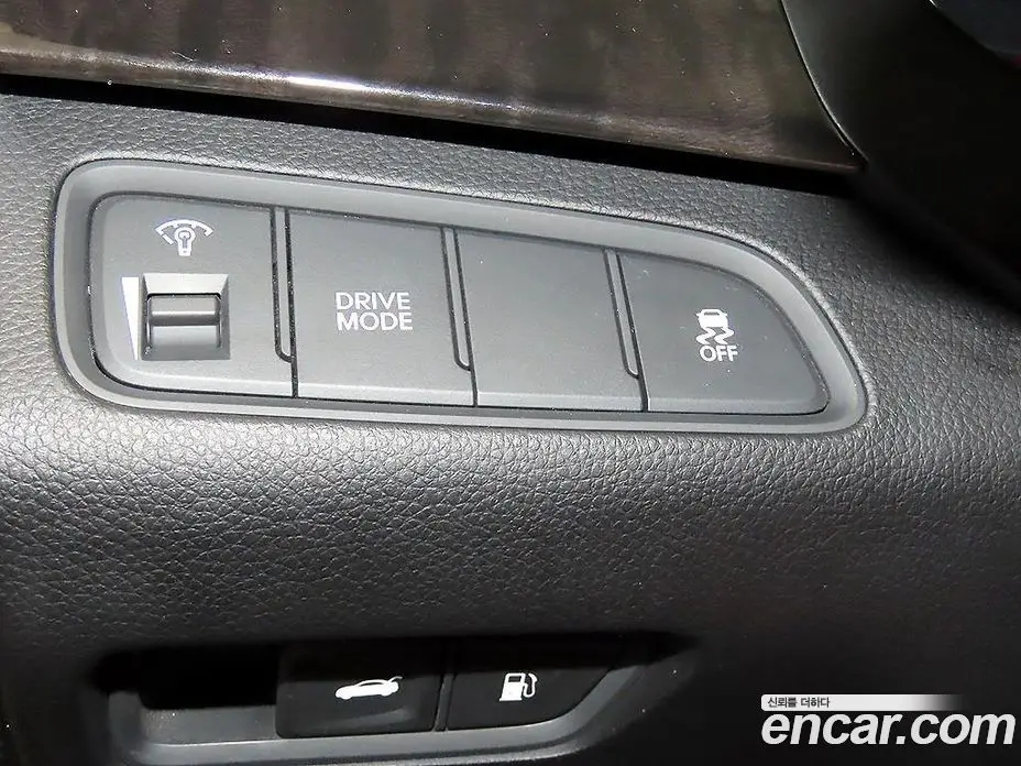 Hyundai Grandeur 2016 3.0 автомат (гидро), фото 14