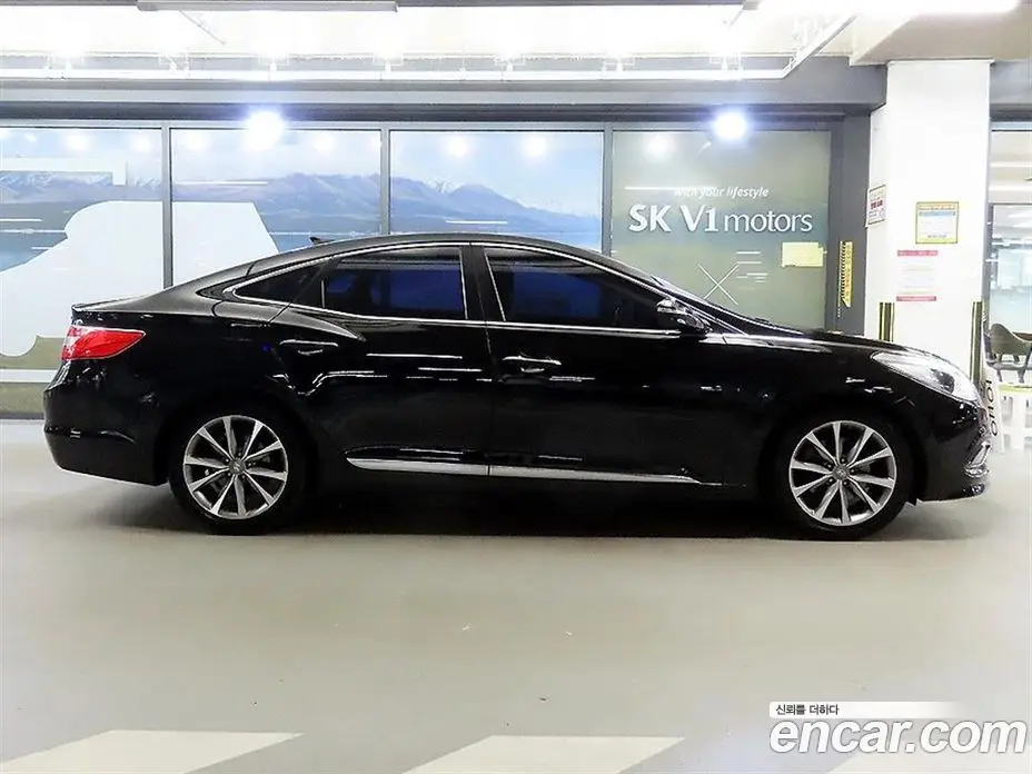 Hyundai Grandeur 2016 3.0 автомат (гидро), фото 3