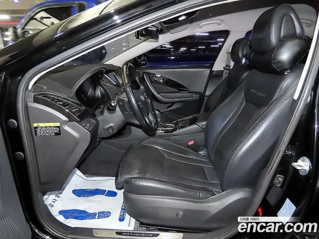 Hyundai Grandeur 2016 3.0 автомат (гидро), миниатюра 6