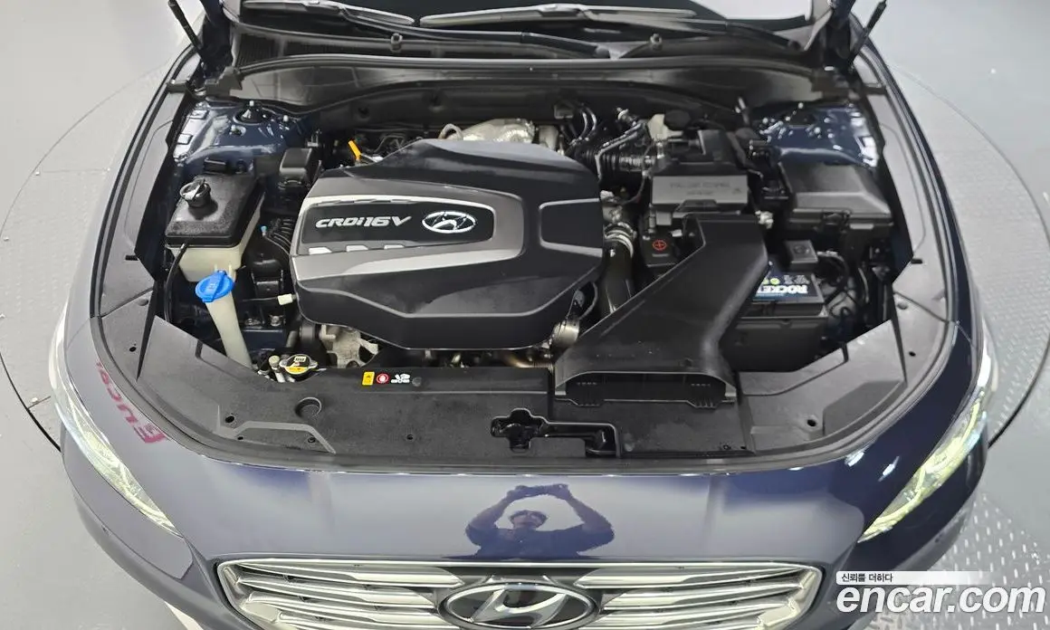 Hyundai Grandeur 2017 2.2 автомат (гидро), фото 5