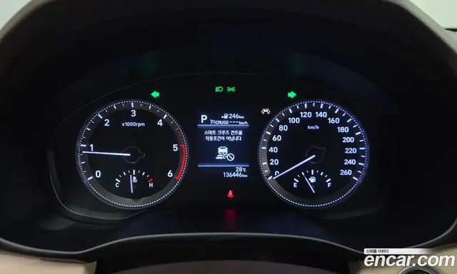 Hyundai Grandeur 2017 2.2 автомат (гидро), миниатюра 10