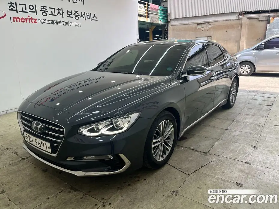 Hyundai Grandeur 2018 2.4 автомат (гидро), фото 1 Hyundai Grandeur 2018 2.4 автомат (гидро), фото 1