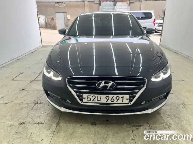 Hyundai Grandeur 2018 2.4 автомат (гидро), миниатюра 2 Hyundai Grandeur 2018 2.4 автомат (гидро), миниатюра 2