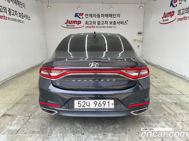 Hyundai Grandeur 2018 2.4 автомат (гидро), миниатюра 3 Hyundai Grandeur 2018 2.4 автомат (гидро), миниатюра 3
