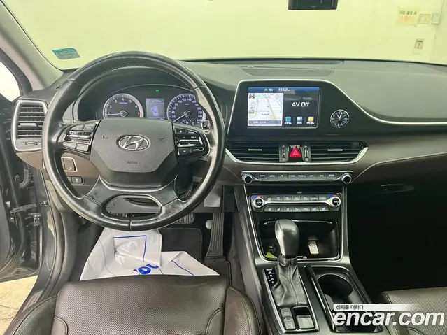 Hyundai Grandeur 2018 2.4 автомат (гидро), миниатюра 9 Hyundai Grandeur 2018 2.4 автомат (гидро), миниатюра 9