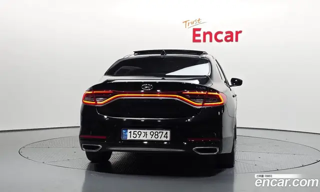 Hyundai Grandeur 2018 2.4 автомат (гидро), миниатюра 4
