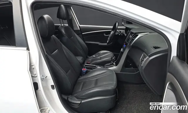 Hyundai i30 2013 1.6 автомат (гидро), миниатюра 11 Hyundai i30 2013 1.6 автомат (гидро), миниатюра 11
