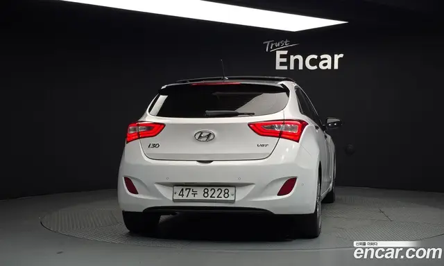Hyundai i30 2013 1.6 автомат (гидро), миниатюра 4 Hyundai i30 2013 1.6 автомат (гидро), миниатюра 4