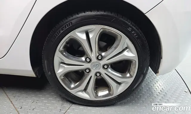 Hyundai i30 2013 1.6 автомат (гидро), миниатюра 5 Hyundai i30 2013 1.6 автомат (гидро), миниатюра 5