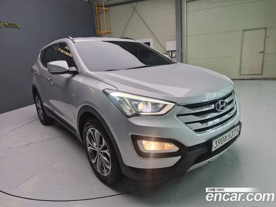 Hyundai Santa Fe 2014 2.0 автомат (гидро), фото 2
