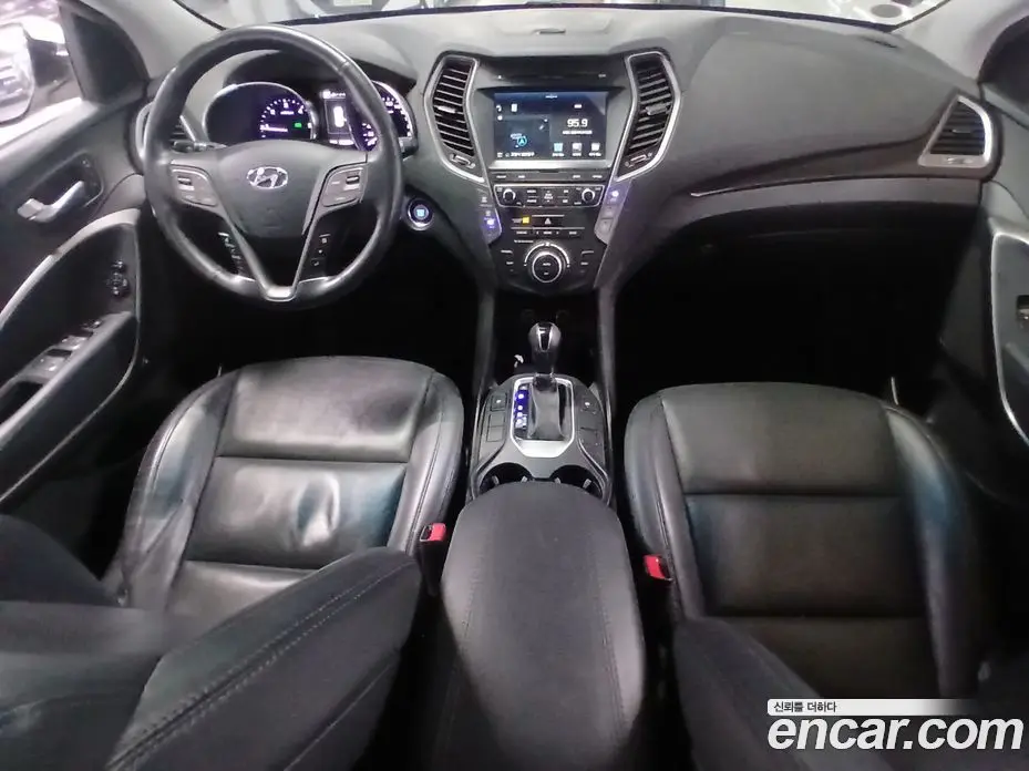 Hyundai Santa Fe 2015 2.2 автомат (гидро), фото 19 Hyundai Santa Fe 2015 2.2 автомат (гидро), фото 19