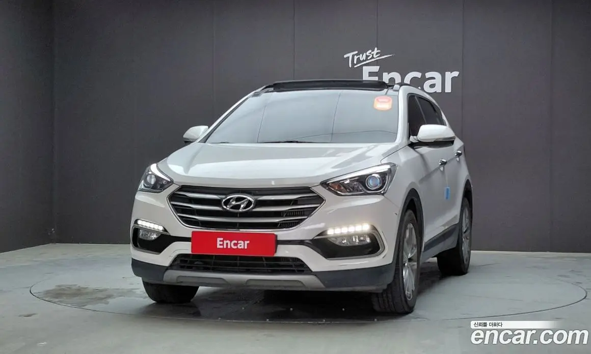 Hyundai Santa Fe 2015 2.2 автомат (гидро), фото 3 Hyundai Santa Fe 2015 2.2 автомат (гидро), фото 3