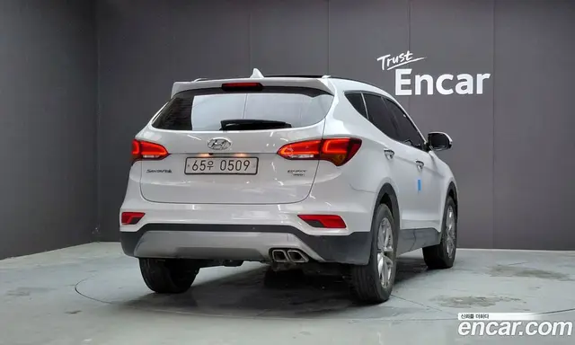 Hyundai Santa Fe 2015 2.2 автомат (гидро), миниатюра 4 Hyundai Santa Fe 2015 2.2 автомат (гидро), миниатюра 4
