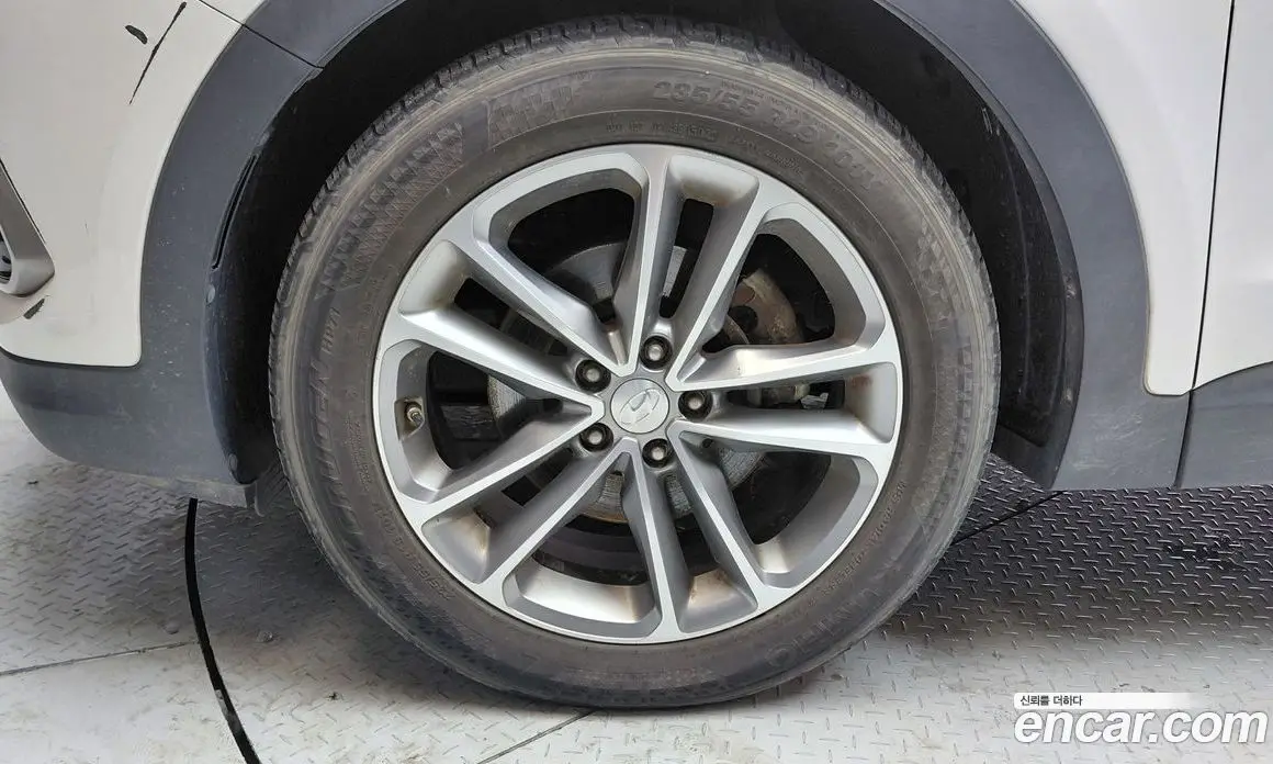 Hyundai Santa Fe 2015 2.2 автомат (гидро), фото 5 Hyundai Santa Fe 2015 2.2 автомат (гидро), фото 5