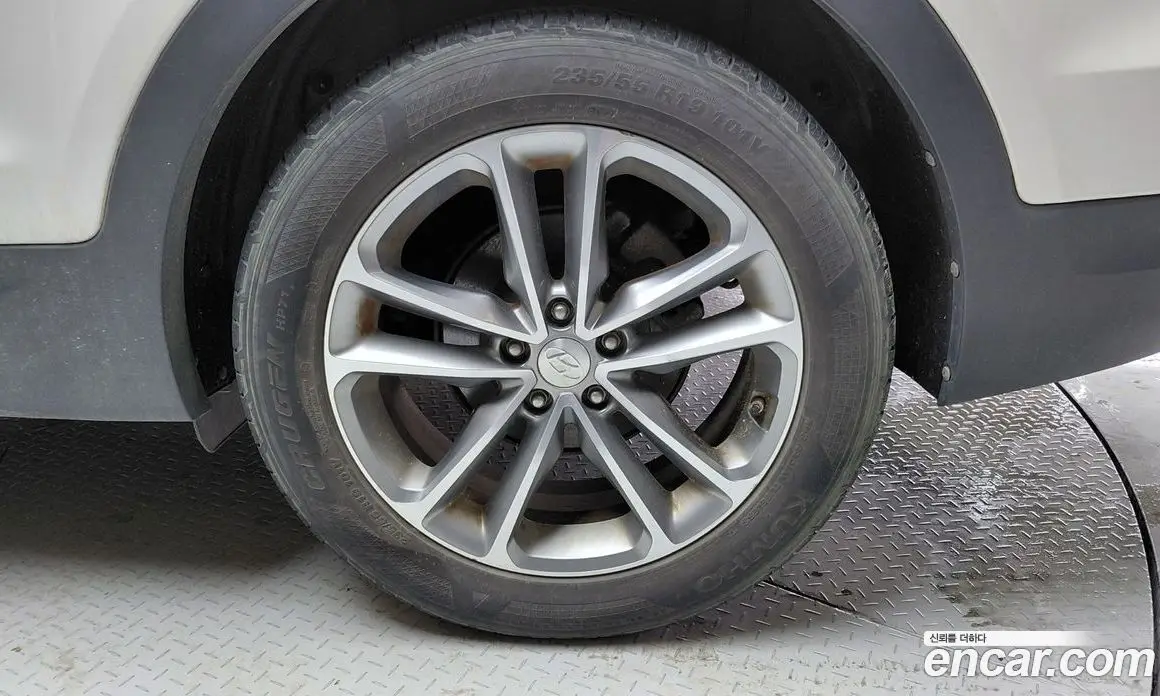 Hyundai Santa Fe 2015 2.2 автомат (гидро), фото 7 Hyundai Santa Fe 2015 2.2 автомат (гидро), фото 7