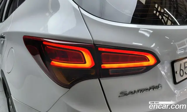 Hyundai Santa Fe 2015 2.2 автомат (гидро), миниатюра 9 Hyundai Santa Fe 2015 2.2 автомат (гидро), миниатюра 9