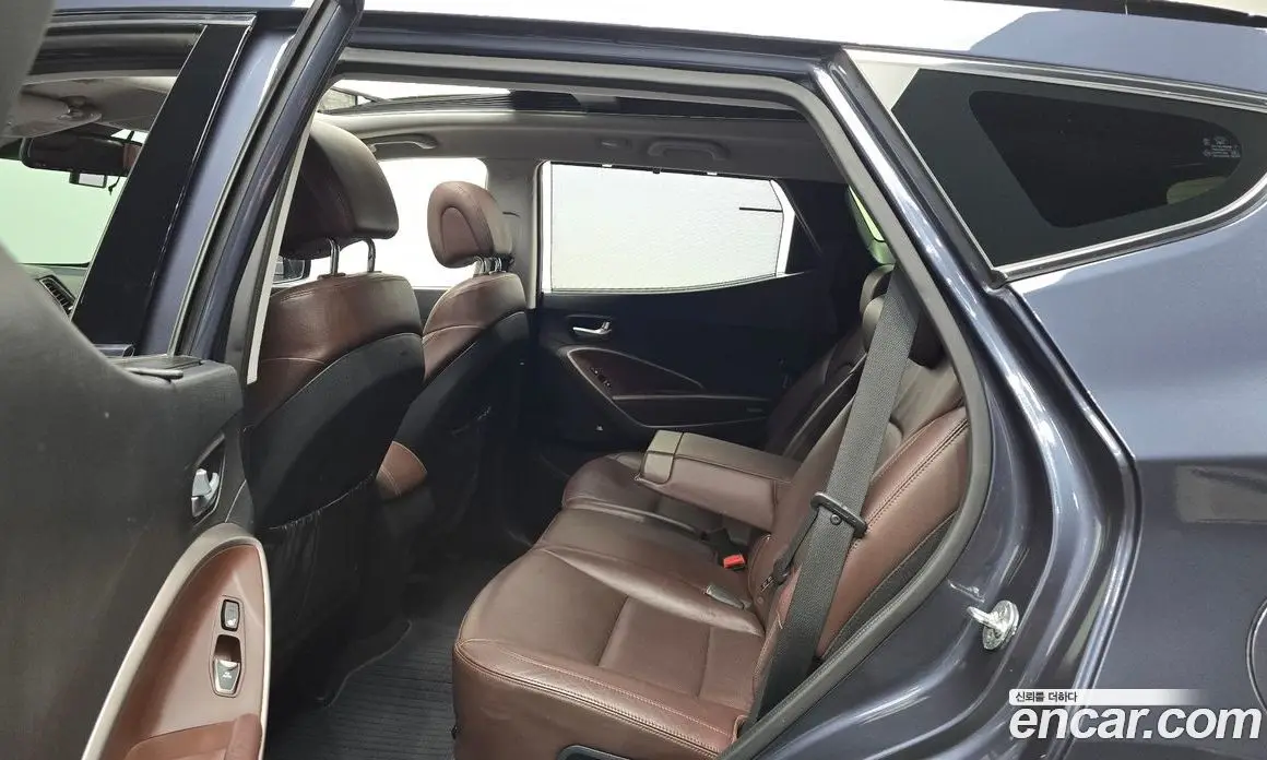 Hyundai Santa Fe 2016 2.2 автомат (гидро), фото 12