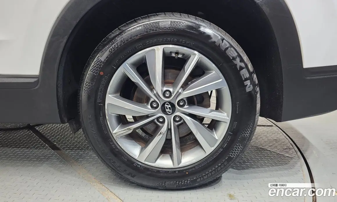 Hyundai Santa Fe 2018 2.0 автомат (гидро), фото 7