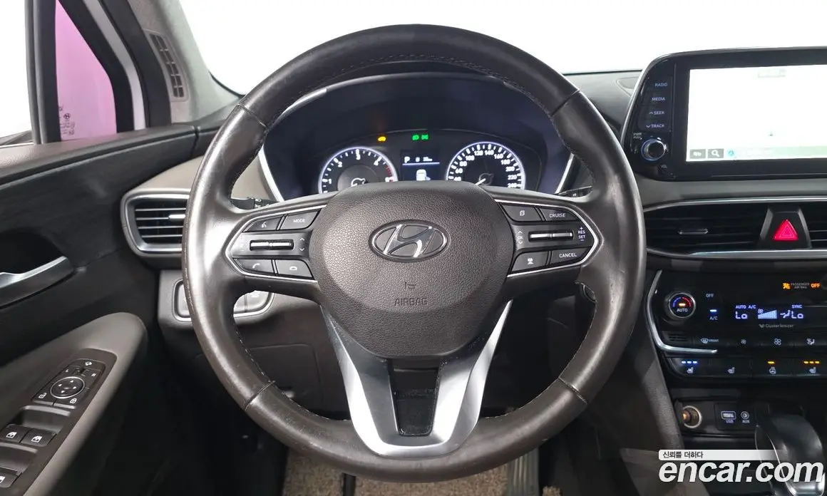 Hyundai Santa Fe 2018 2.0 автомат (гидро), фото 13