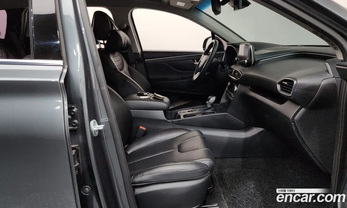 Hyundai Santa Fe 2019 2.0 автомат (гидро), фото 16