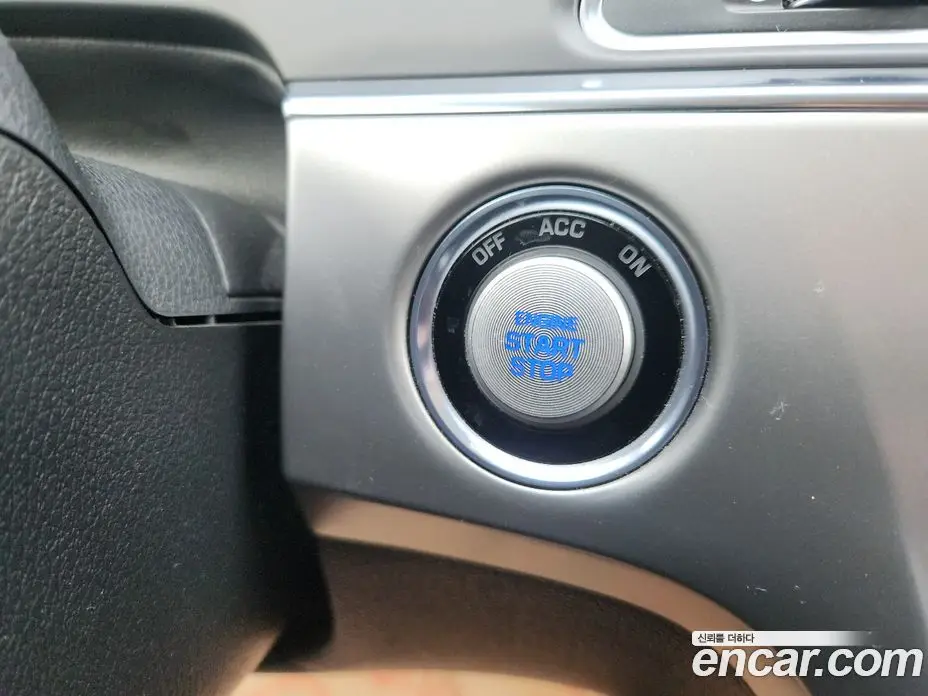 Hyundai Sonata 2014 2.0 автомат (гидро), фото 18