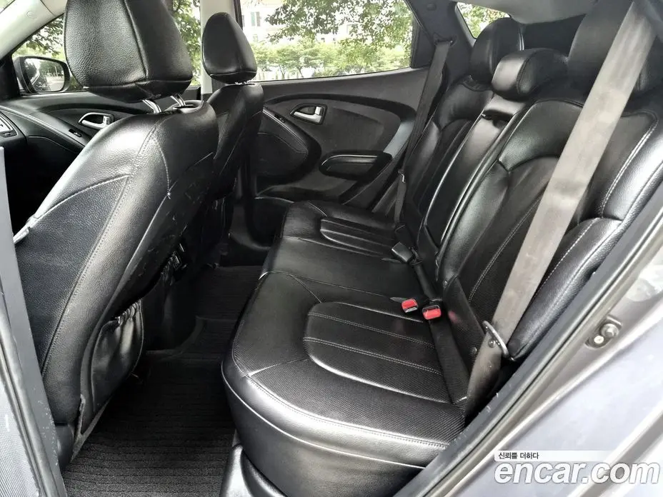 Hyundai Tucson 2015 2.0 автомат (гидро), фото 11