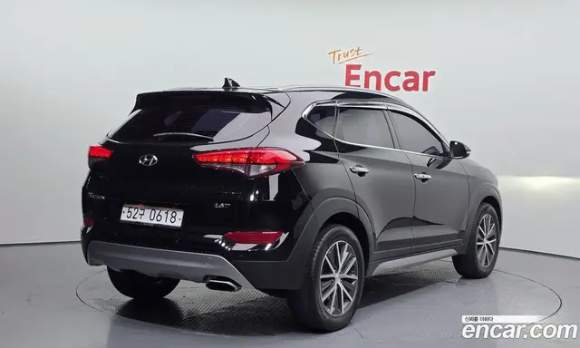 Hyundai Tucson 2016 1.6 автомат (гидро), миниатюра 2