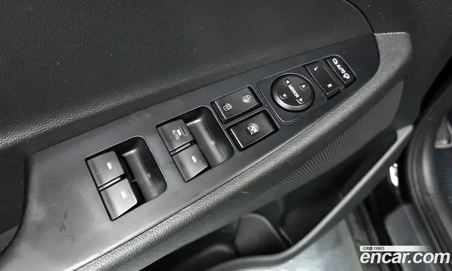 Hyundai Tucson 2016 1.6 автомат (гидро), миниатюра 11