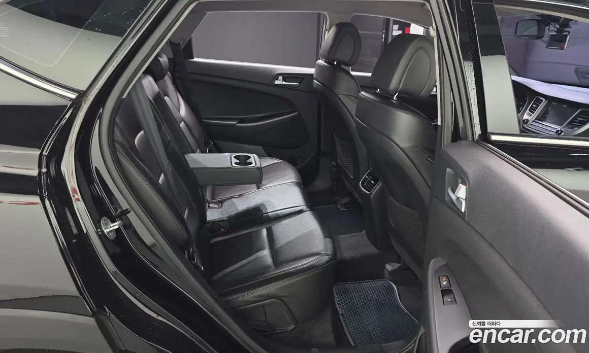 Hyundai Tucson 2016 1.6 автомат (гидро), фото 19