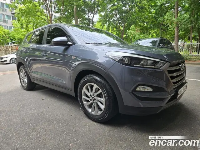 Hyundai Tucson 2016 2.0 автомат (гидро), миниатюра 3