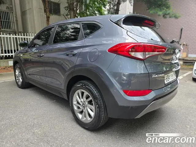 Hyundai Tucson 2016 2.0 автомат (гидро), миниатюра 6