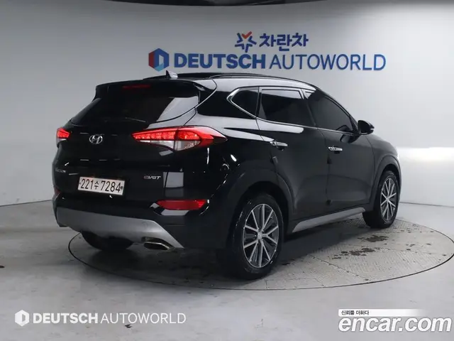 Hyundai Tucson 2017 1.7 автомат (гидро), миниатюра 2
