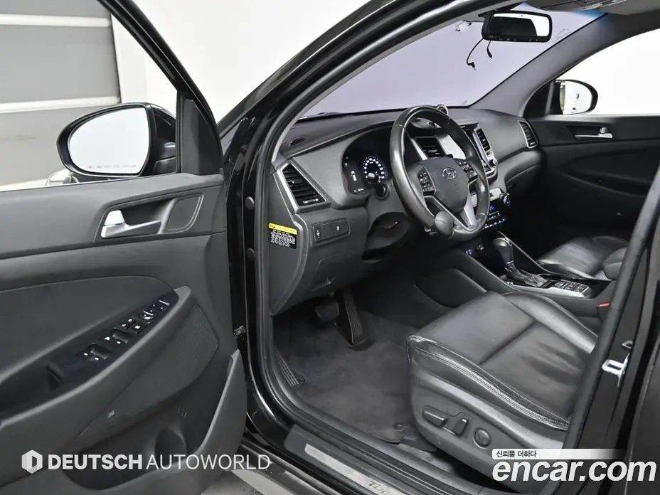Hyundai Tucson 2017 1.7 автомат (гидро), фото 11