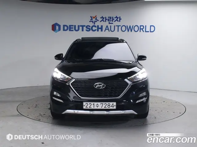 Hyundai Tucson 2017 1.7 автомат (гидро), миниатюра 3
