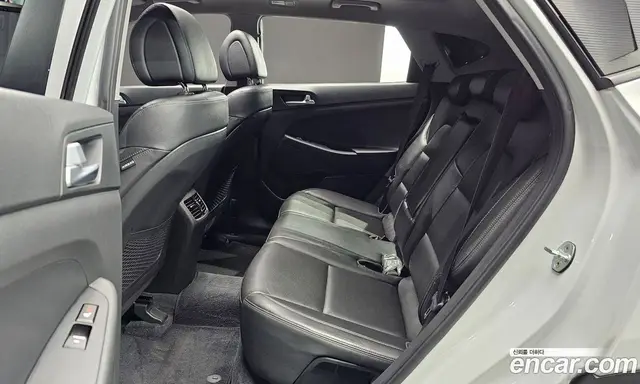Hyundai Tucson 2017 2.0 автомат (гидро), миниатюра 11