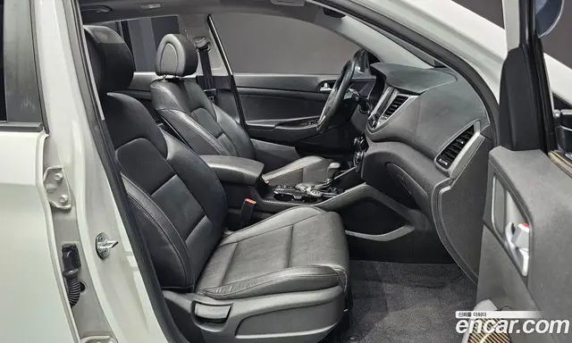Hyundai Tucson 2017 2.0 автомат (гидро), миниатюра 12