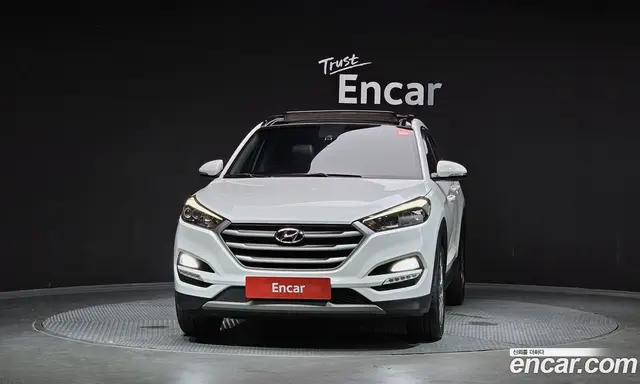 Hyundai Tucson 2017 2.0 автомат (гидро), миниатюра 3