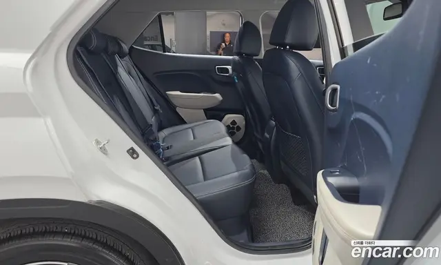Hyundai Venue 2021 1.6 автомат (гидро), миниатюра 12