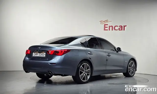 Infiniti Q50 2016 2.1 автомат (гидро), миниатюра 1