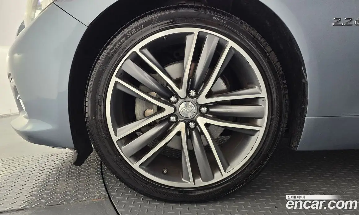 Infiniti Q50 2016 2.1 автомат (гидро), фото 4