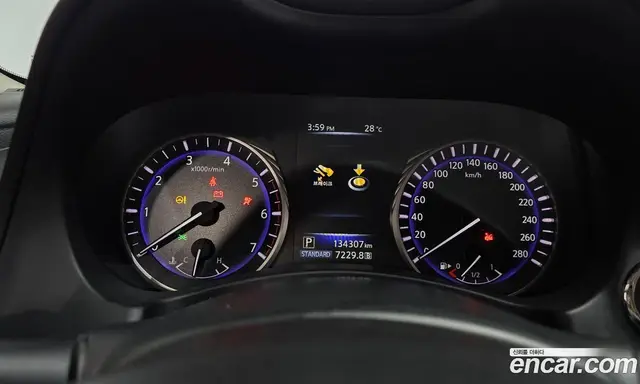Infiniti Q50 2016 2.1 автомат (гидро), миниатюра 10