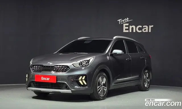 Kia Niro, 2019, 104 191 км