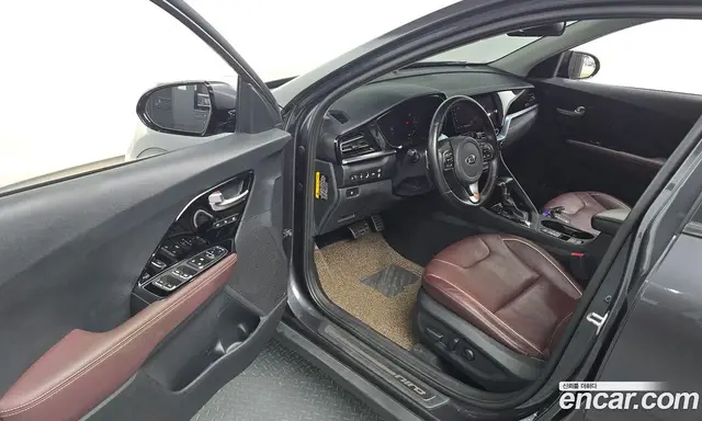 Kia Niro 2020 1.6 автомат (гидро), миниатюра 12