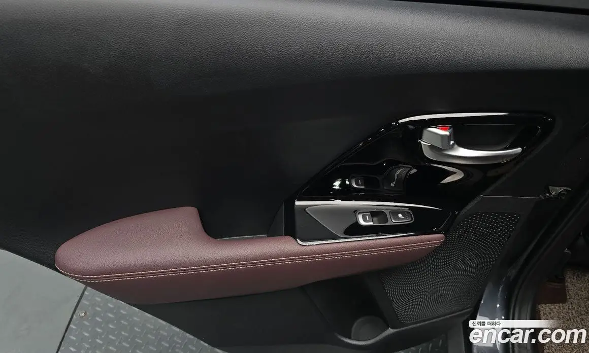 Kia Niro 2020 1.6 автомат (гидро), фото 13 Kia Niro 2020 1.6 автомат (гидро), фото 13