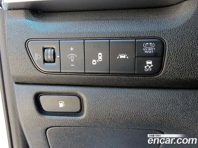 Kia Niro 2021 1.6 автомат (гидро), миниатюра 12