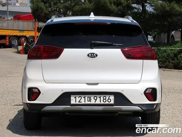 Kia Niro 2021 1.6 автомат (гидро), миниатюра 4