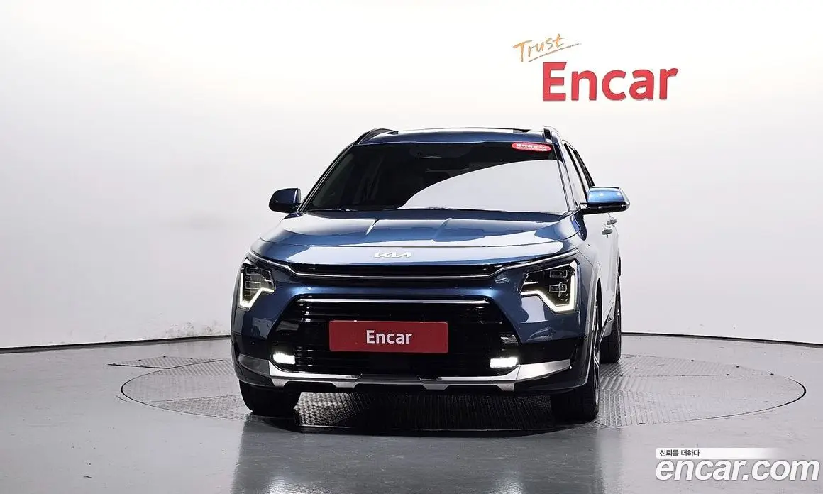 Kia Niro 2022 1.6 автомат (гидро), фото 2