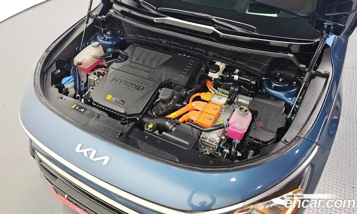 Kia Niro 2022 1.6 автомат (гидро), фото 5